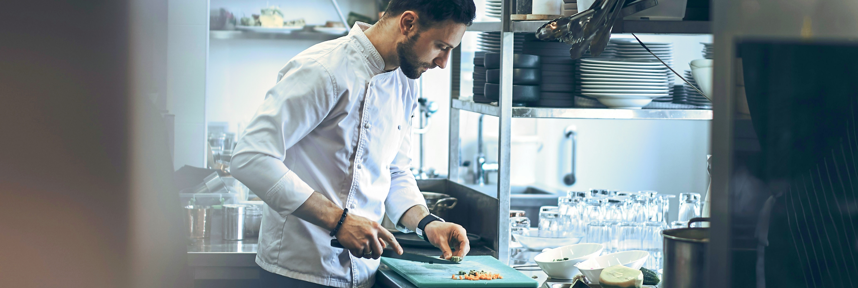 厨房の環境改善のキービジュアル画像